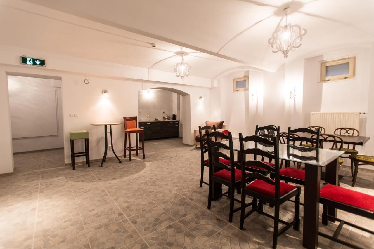 Puffa Hostel Lux 바르샤바 외부 사진
