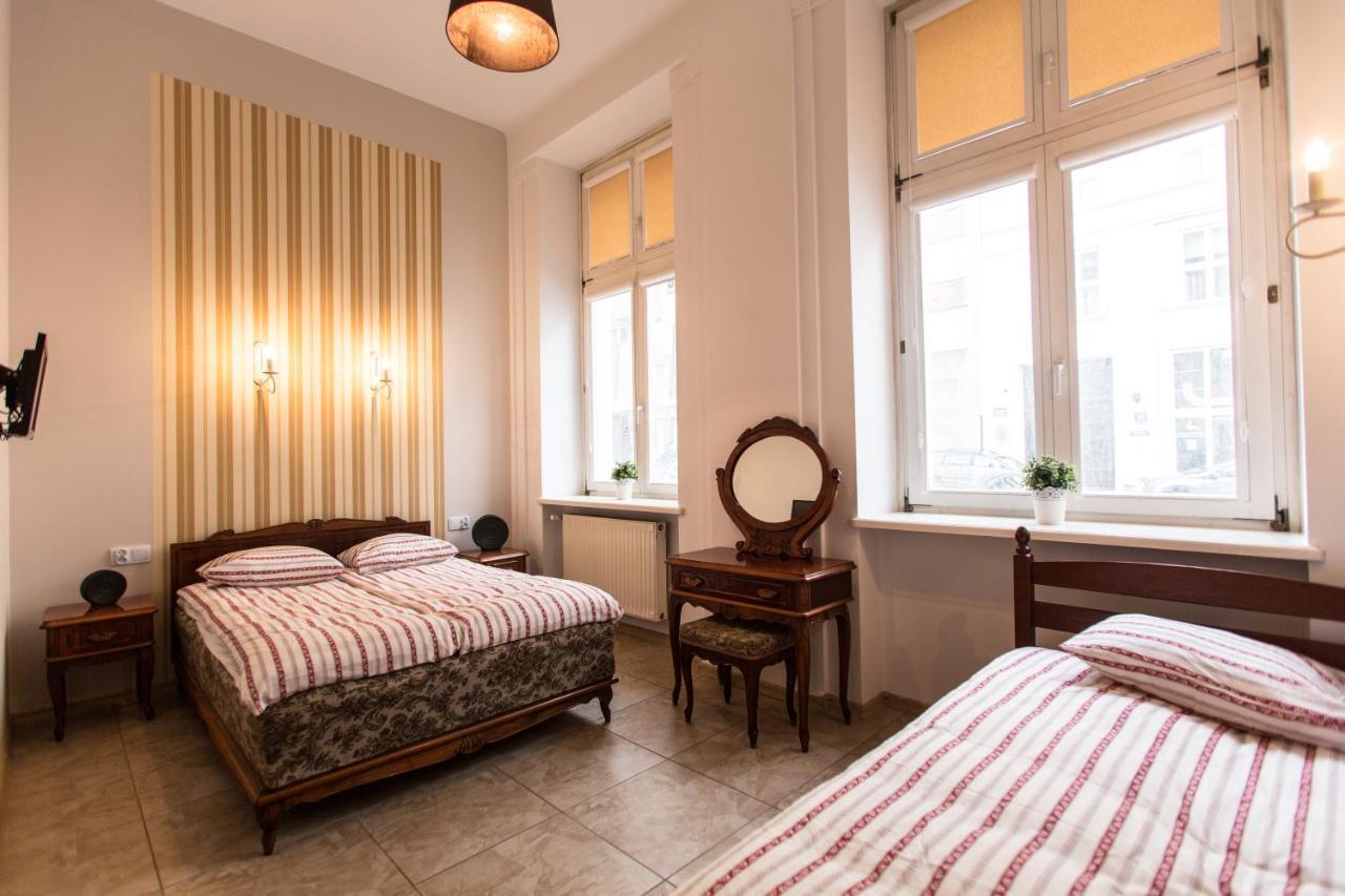 Puffa Hostel Lux 바르샤바 외부 사진