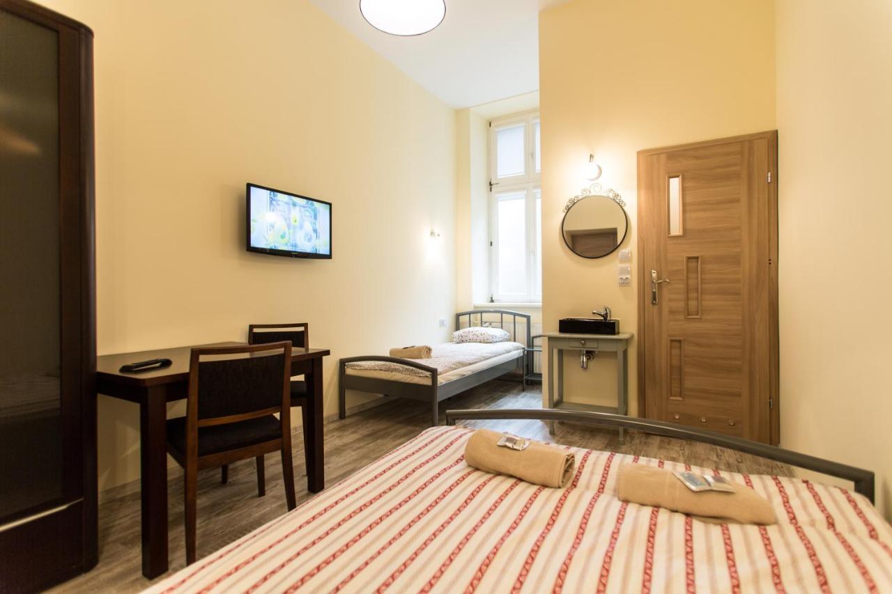 Puffa Hostel Lux 바르샤바 외부 사진