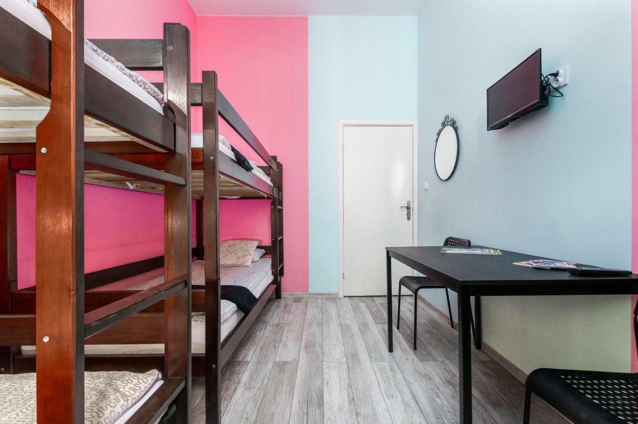 Puffa Hostel Lux 바르샤바 외부 사진